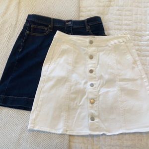 Gap Denim Button front jeans skirts Lot 2